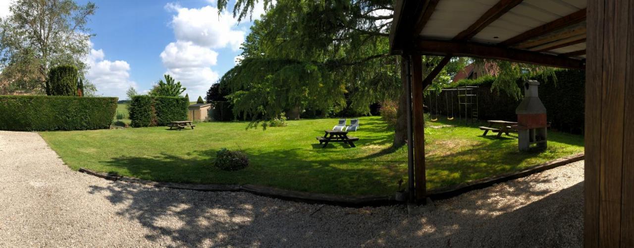 La Ferme De La Place ブヴィーヌ エクステリア 写真